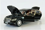 Mercedes Benz E Class 1:24  Diecast Model Car by Che Zhi — Collector Display Metal Body