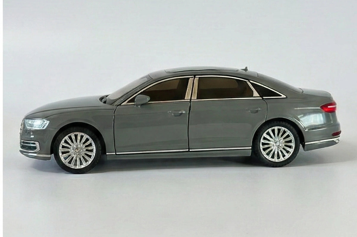 Audi A8 1:24 Scale Luxury Sedan Diecast Model Car Black by Che Zhi — Metal Body Collector Display